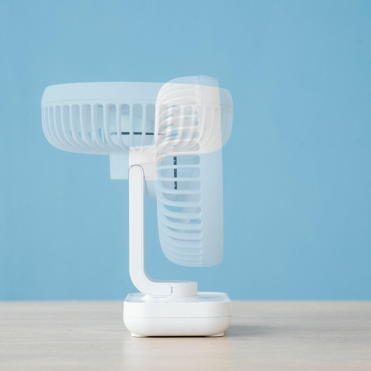 Ventilador Portátil de Escritorio Recargable CoolZen